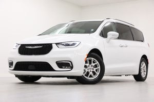 2022 Chrysler Pacifica Touring L Heated Leather Adaptive Cruise Power Doors and Liftgate Bluetooth Memory Camera White