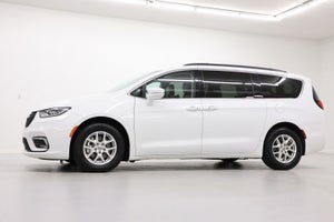 2022 Chrysler Pacifica Touring L Heated Leather Adaptive Cruise Power Doors and Liftgate Bluetooth Memory Camera White